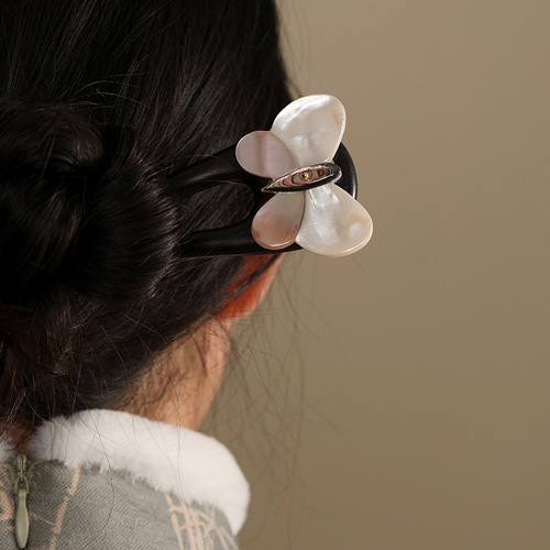 Tang wood U-shaped butterfly hairpin ancient-style coiled hairpin, simple modern wooden hairpin, Hanfu daily new Chinese style hair accessory