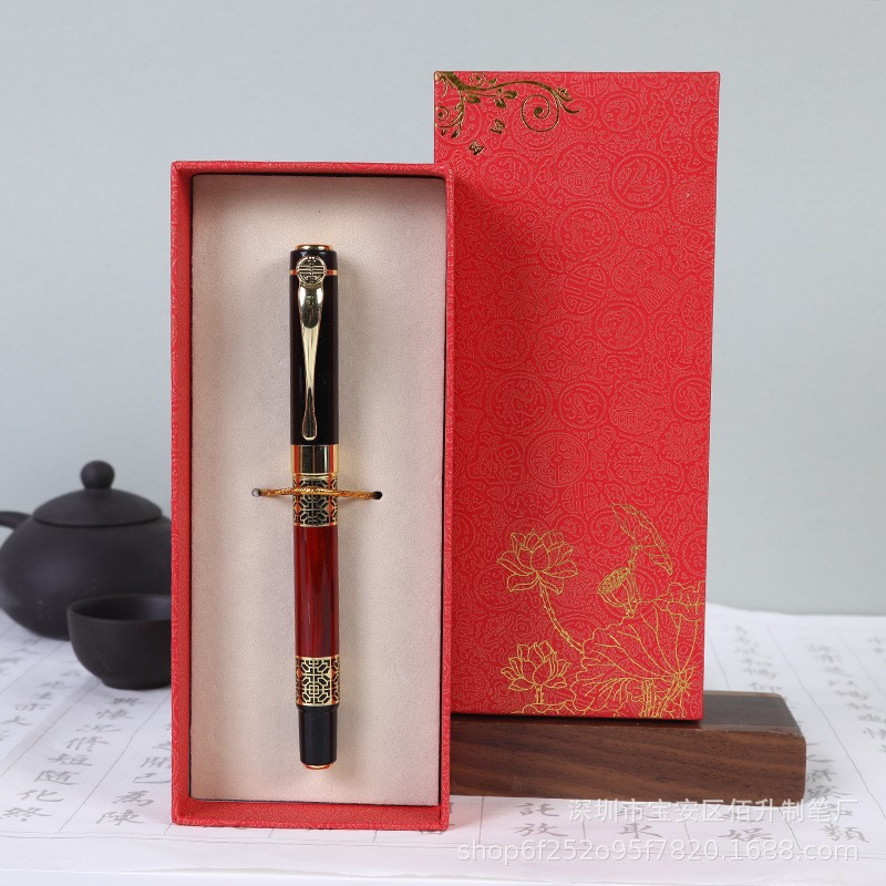 Vintage sandalwood pen set, including a signature pen and a wooden ballpoint pen, perfect as a gift or souvenir, with the option to print a logo