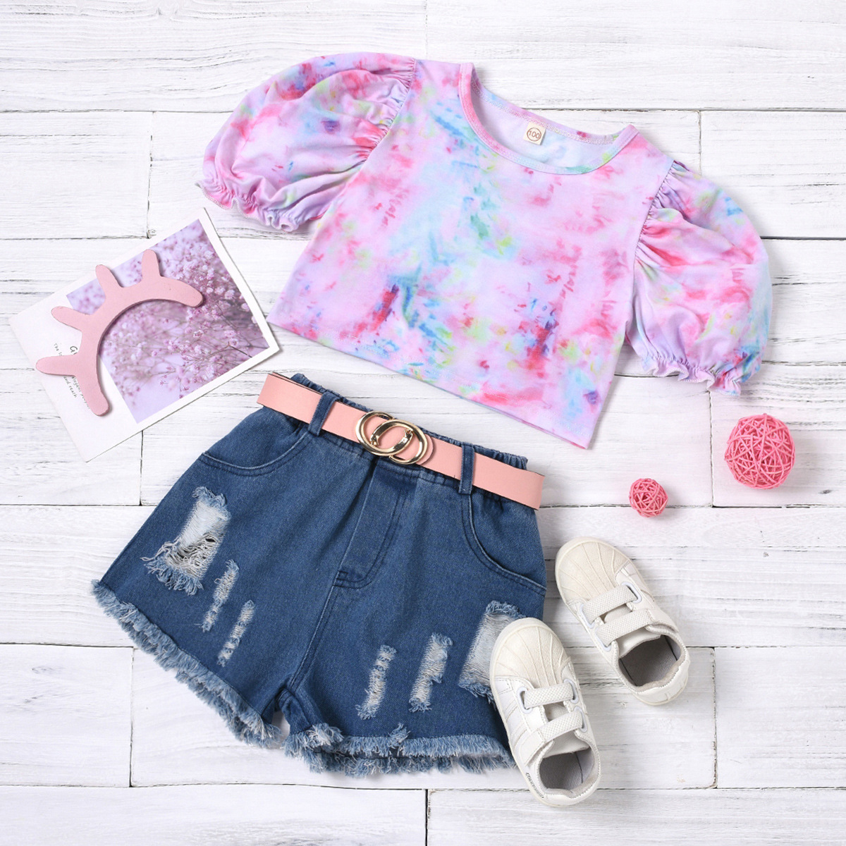 Cross-border Foreign Trade Children's Clothing Girls' European And American Style Tie-dyed Puff Sleeve Pullover With Belt Ripped Denim Shorts display picture 1