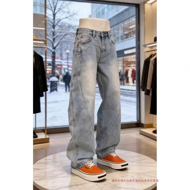 American-Style Washed Blue Workwear Jeans for Men, High Street Loose Fit, Diagonal Cut Wide-Leg Pants, Trendy Brand, Curved Hem Slightly Flared Pants American-Style Washed Blue Workwear Jeans for Men, High Street Loose Fit, Diagonal Cut Wide-Leg Pants, Trendy Brand, Curved Hem Slightly Flared Pants