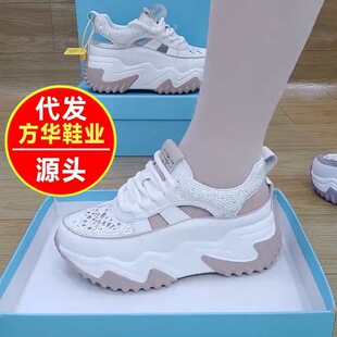 �r�аٴ��\��Ь������ߎ�С��ЬŮ2026���ļ��¿����e�p���ϵ�Ь