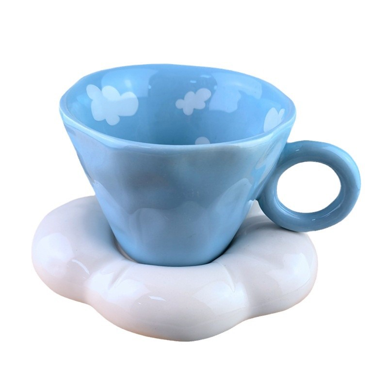 Taza de nube de cerámica Taza de cerámica de alto valor Taza de cerámica irregular pellizcada a mano Taza de café de tulipán Taza de agua