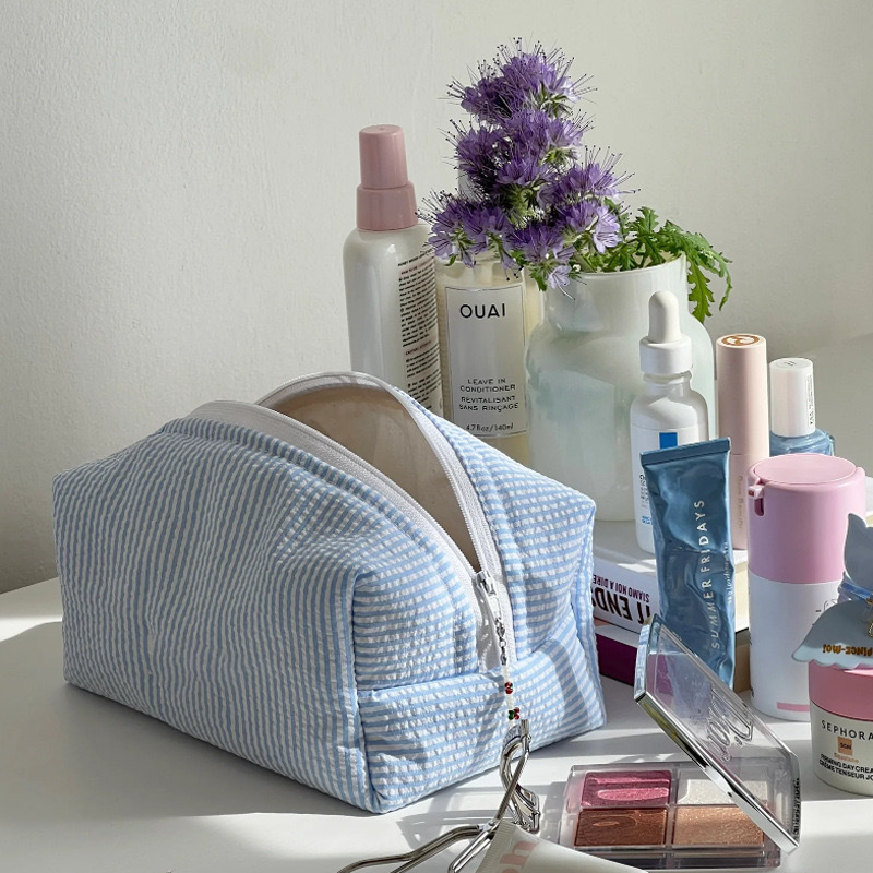 Japanese-Style Plaid Makeup Bag for Girls, Travel Toiletry Bag, Portable Spring/Summer Clutch Storage Bag, Ins-Style Makeup Bag