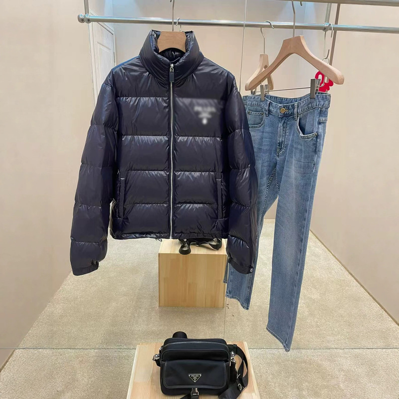 PD 2026SS Autumn/Winter New Model, Same Style as Foreign Trade Order, Popular Cross-Border Item, Moderate Down Jacket for Men PD 2026SS Autumn/Winter New Model, Same Style as Foreign Trade Order, Popular Cross-Border Item, Moderate Down Jacket for Men