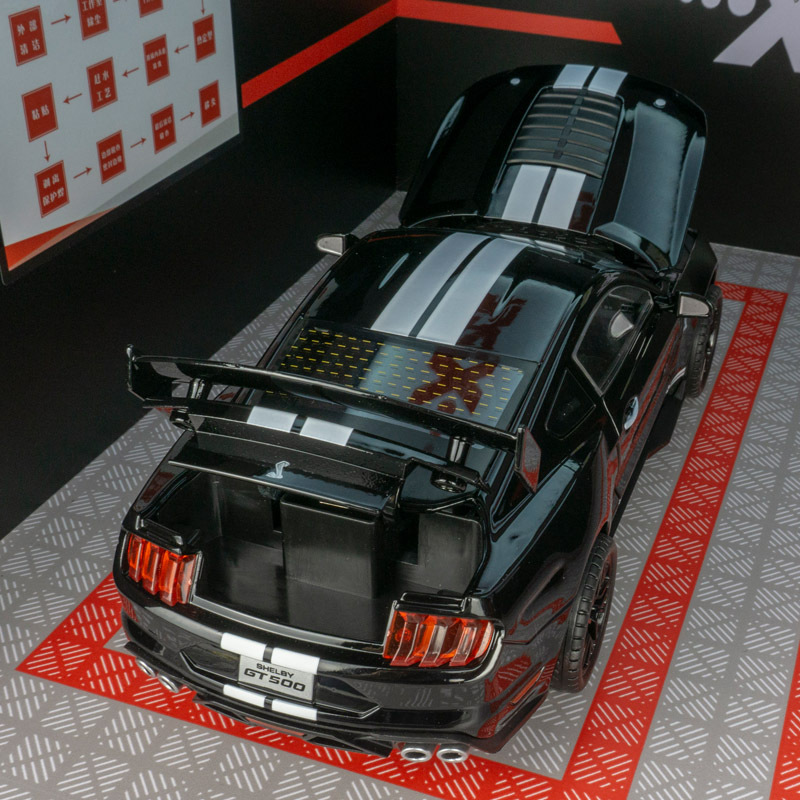 Shengrun SR-1804 simulación GT500 coche deportivo aleación modelo de coche decoración gran sonido y luz puerta juguete para niños