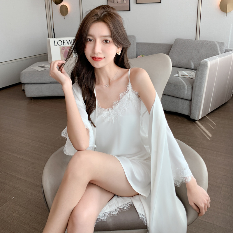 2022 새로운 인터넷 연예인 숙녀 패션 단색 아이스 실크 섹시한 V-넥 슬링 잠옷 실크 투피스 세트 잠옷