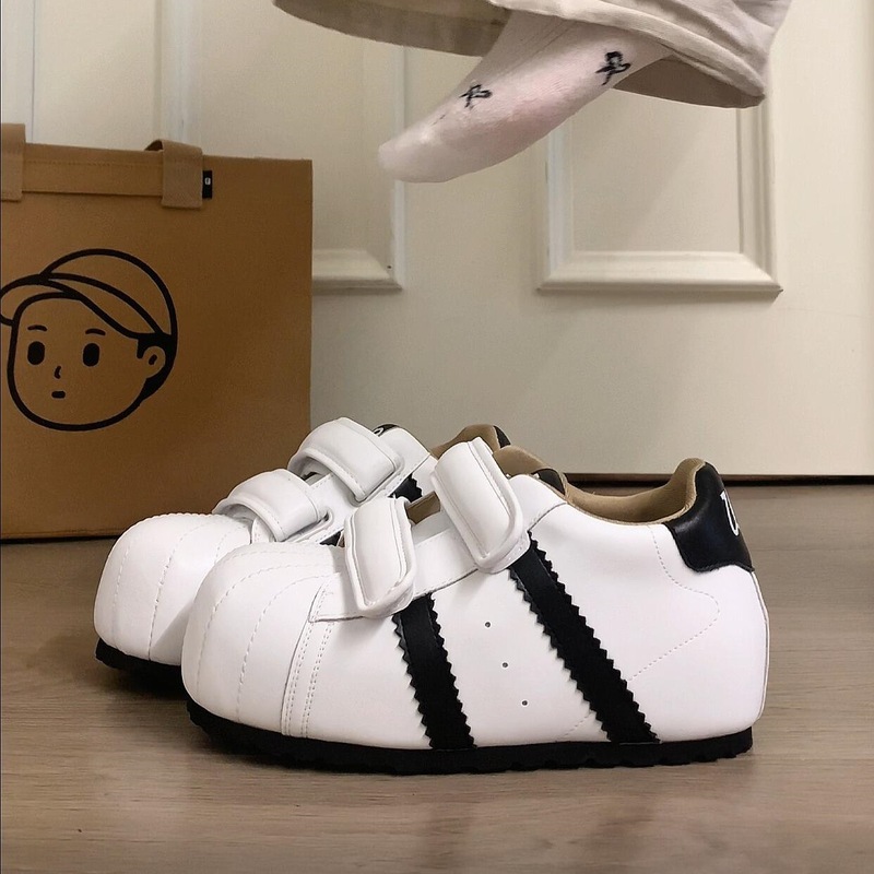 魔术贴丑萌贝壳头德训面包鞋女2025新款百搭内增高休闲运动小板鞋|undefined