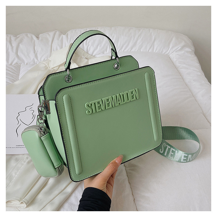 IMG_9872_20220527_035705_