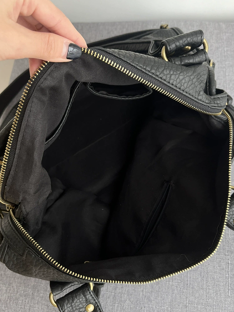 Capacious shoulder bag, одно плечо сумка