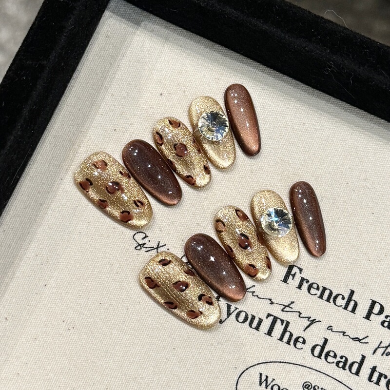Leopard Print Sparkling Autumn and Winter New Style Pure Handmade Hot Girl Cat Eye Wearable Nails, Detachable, Wholesale Available, Mid-Length Style, Hot Selling Leopard Print Sparkling Autumn and Winter New Style Pure Handmade Hot Girl Cat Eye Wearable Nails, Detachable, Wholesale Available, Mid-Length Style, Hot Selling