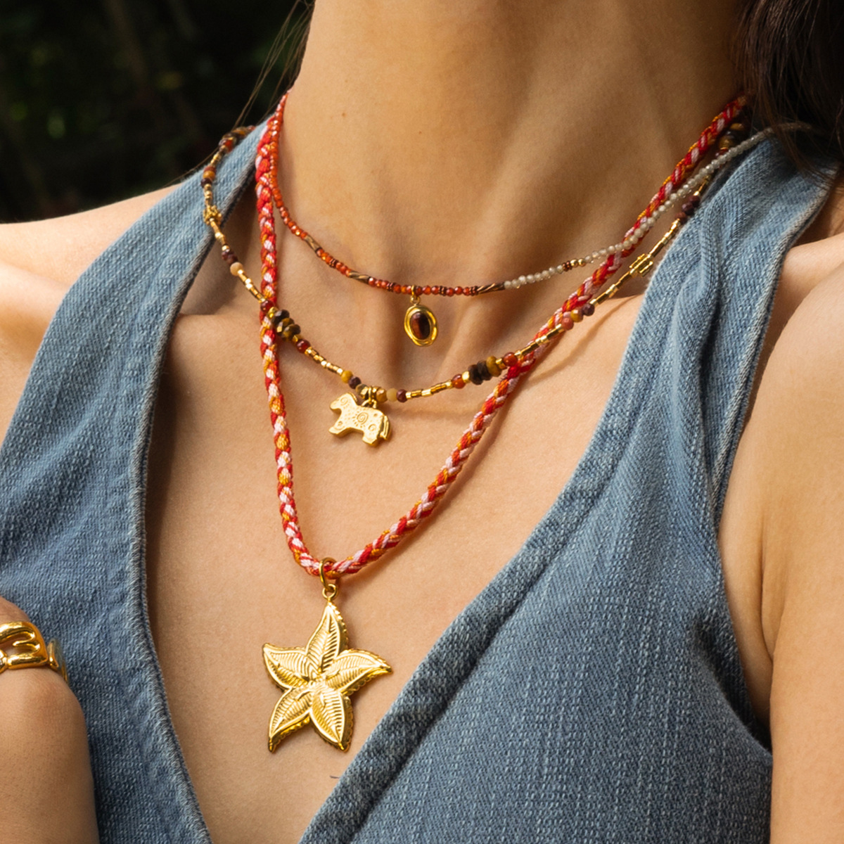 Tiana Europa y América collar de acero inoxidable dulce y cool chica caliente viento de playa marina cuerda gruesa trenzada cadenas de clavículas transfronterizas ventas calientes mujeres