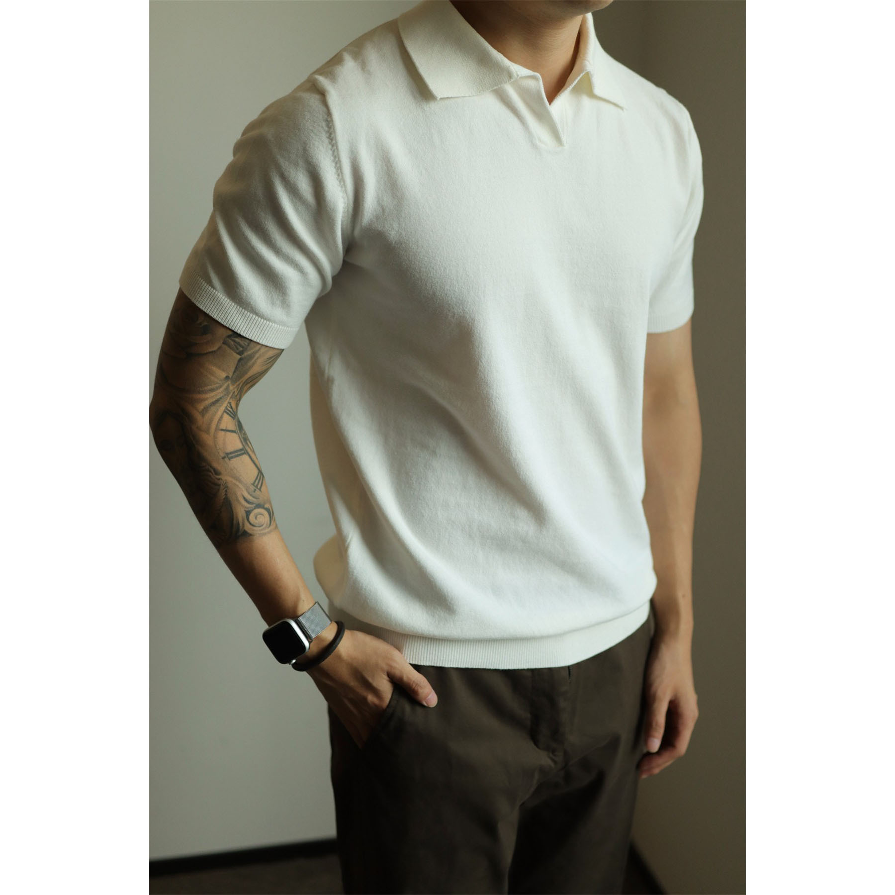 Camisa POLO suéter de manga corta para hombre seda de hielo transpirable con cuello en V de lujo ligero casual de negocios versión coreana marea comercio exterior transfronterizo al por mayor image 3