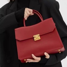 高级感红色大容量手提婚包凯莉新娘包2024新款通勤单肩包斜挎包潮