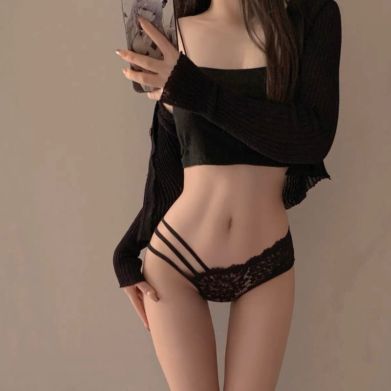Japanese Style Hollow Lace Sexy Underwear Women's Emotional Temptation Mesh Girl's Underwear Low Waist Hip Briefs Japanese Style Hollow Lace Sexy Underwear Women's Emotional Temptation Mesh Girl's Underwear Low Waist Hip Briefs