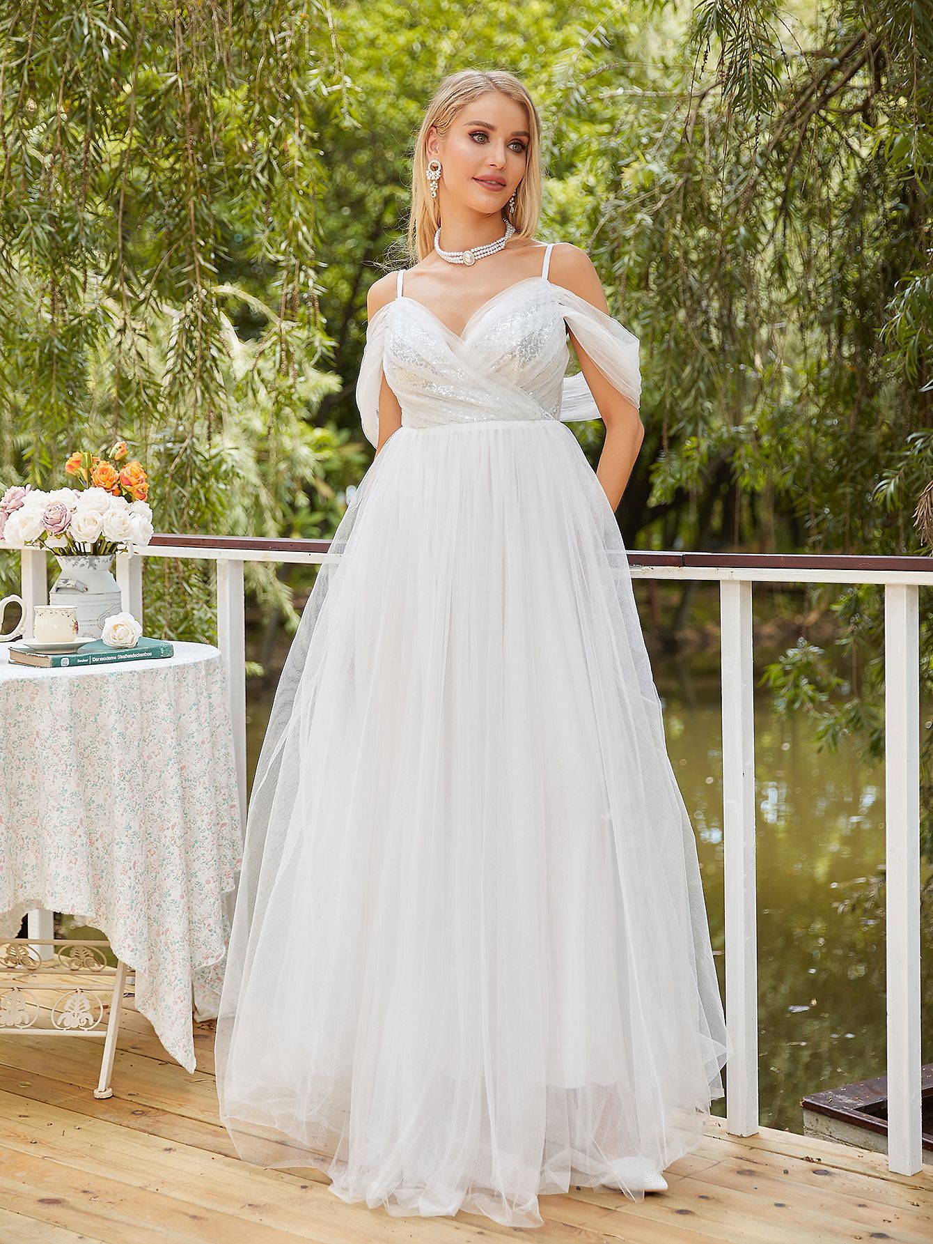 Europa y los Estados Unidos comercio exterior nuevo vestido de novia vestido de novia red vestido de gran oferta internacional