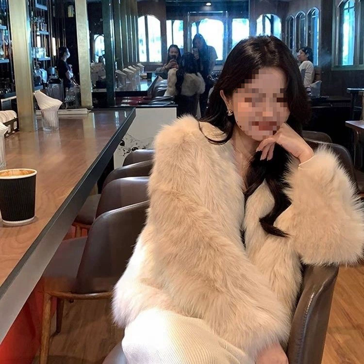 2024 новый маленький ароматный ветер шерстяная куртка женский зимний темперамент толстый темперамент