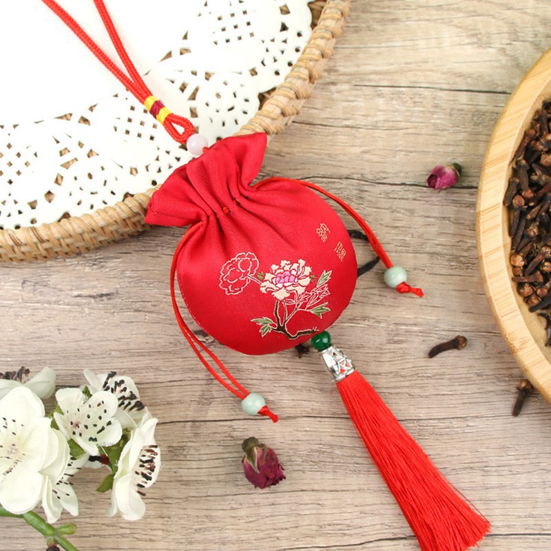 Dragon Boat Festival Repelente de mosquitos Bolsita de brocado Bolsa vacía Protector de bolsita Colgante de coche de estilo antiguo portátil Regalo del festival del barco del dragón
