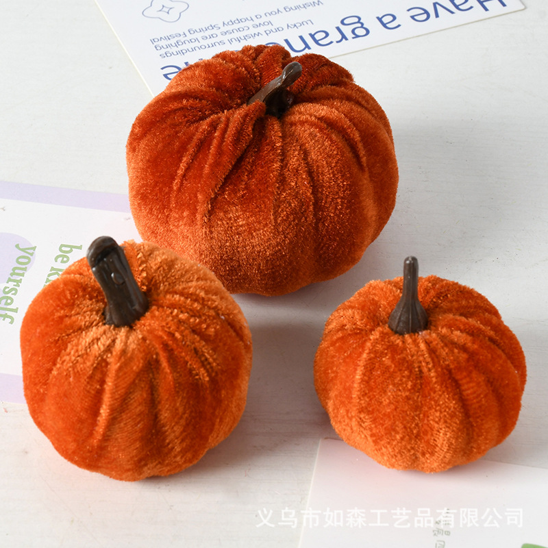 Tela de terciopelo de simulación transfronteriza decoración de calabaza Halloween envuelta en color calabaza decoración festiva Yama image 5
