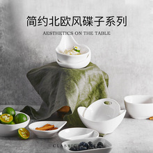 ���Ӽ���С�{ζ��պ�ϵ���С��ɫ�u���׵��u�͵����պ���뮐�ε�