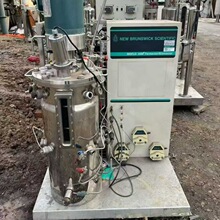 搅拌乳化罐 化妆品膏体凝胶药膏生产锅 真空均 质乳化机