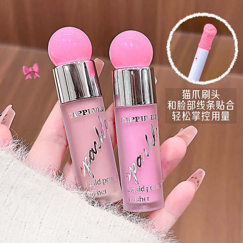 Capovini Clear Water-Glow Blush, un blush coreano que es transparente y humectante.