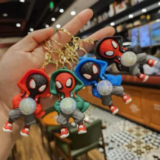 跨境闪灯二代卫衣蜘蛛侠钥匙扣炫酷发光公仔钥匙链情侣包挂饰礼品