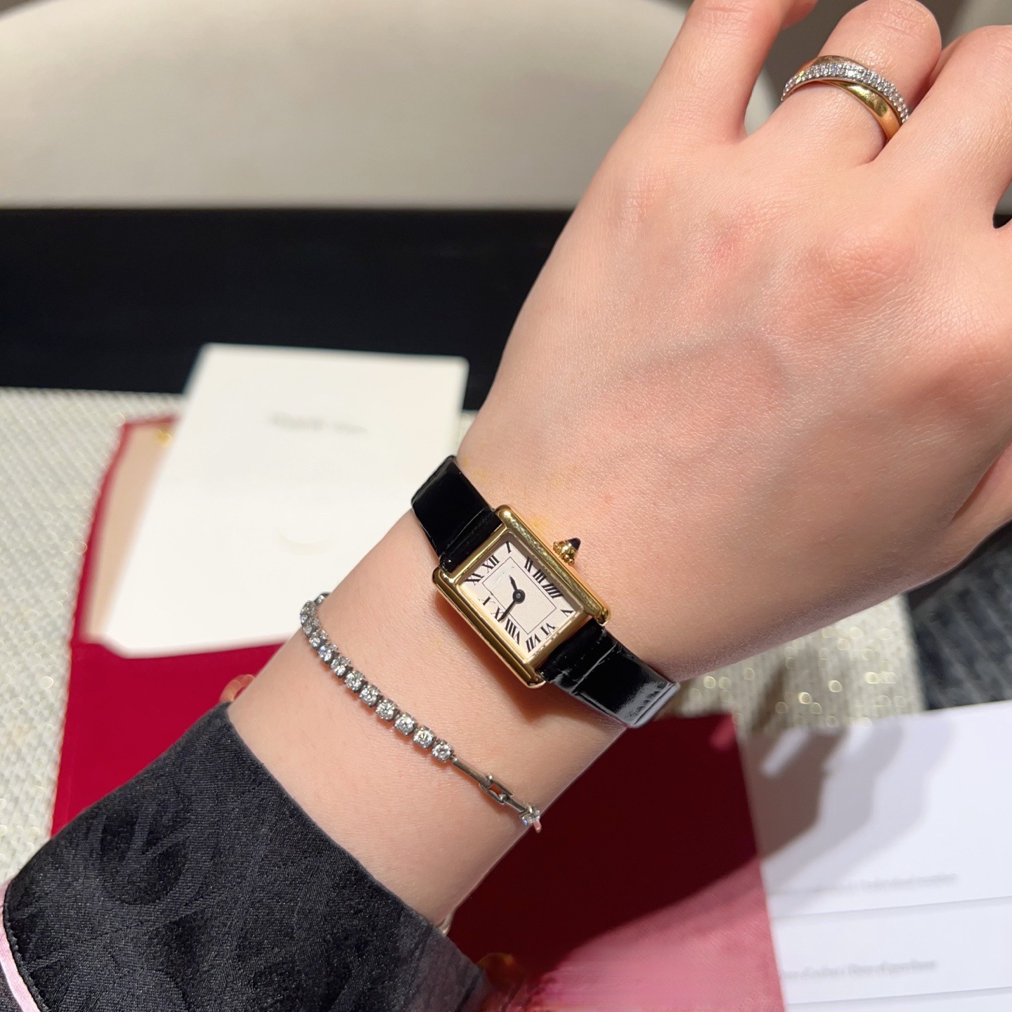 Relógio vintage kaka mini de quartzo para mulher dourado_voghion.com