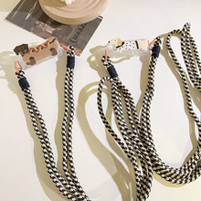 萌趣波点小狗背夹斜跨手机链麻花编绳通用手机壳可挂式户外挂脖带