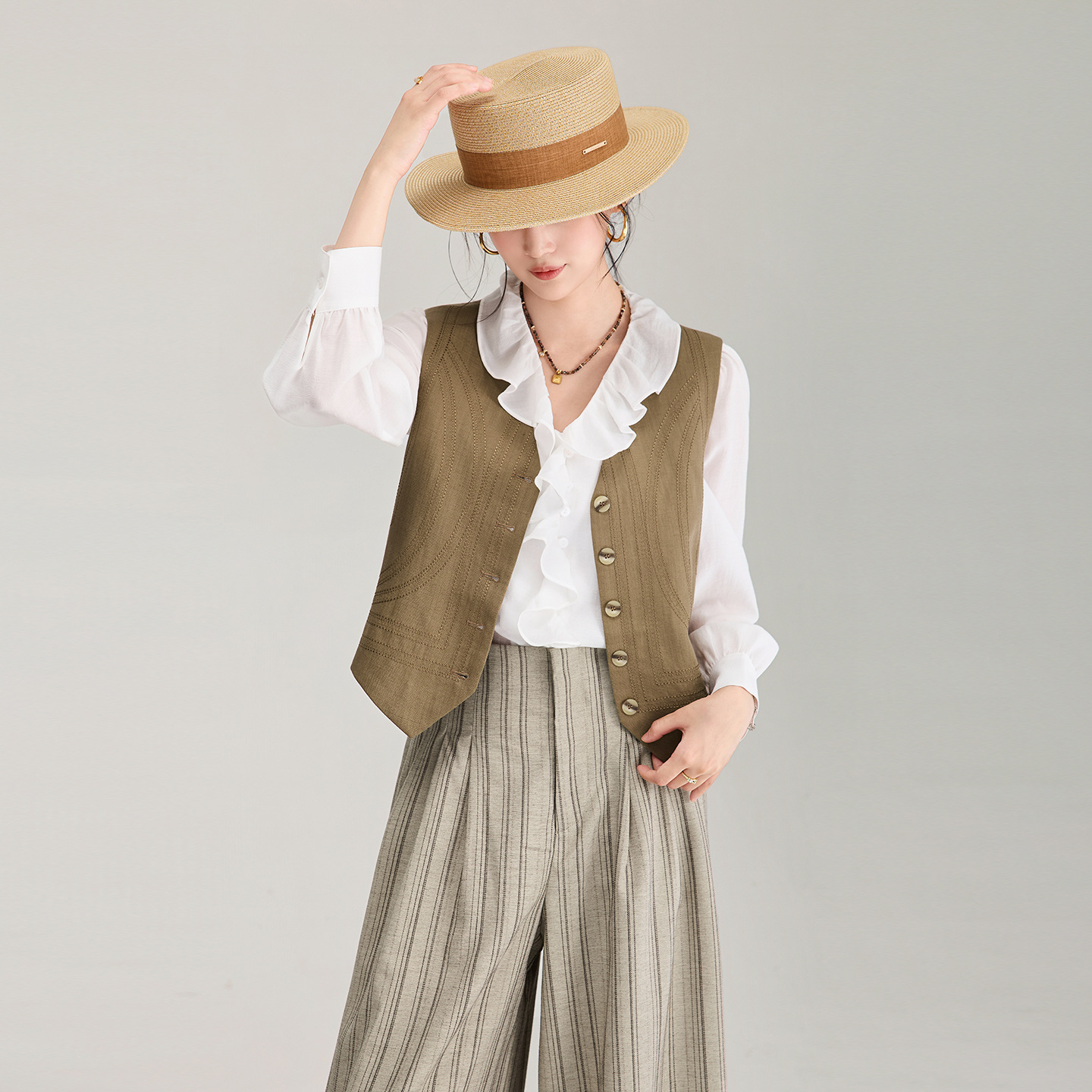 Áo khoác gile không tay cổ chữ V phối lớp phong cách cổ điển chất liệu vải lanh pha sợi Tencel — Màu cà phê