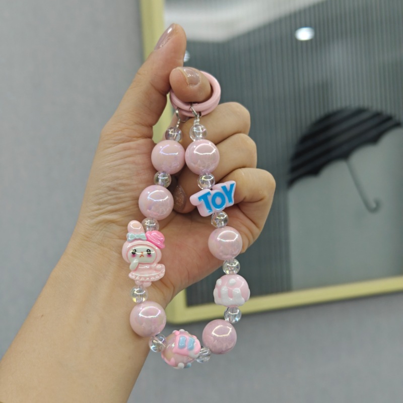 Nuevo alfabeto muñeca cuentas cadena de teléfono móvil transmisión en vivo el mismo tipo de cadena de colgante llavero de automóvil bolsos accesorios accesorios mayoristas