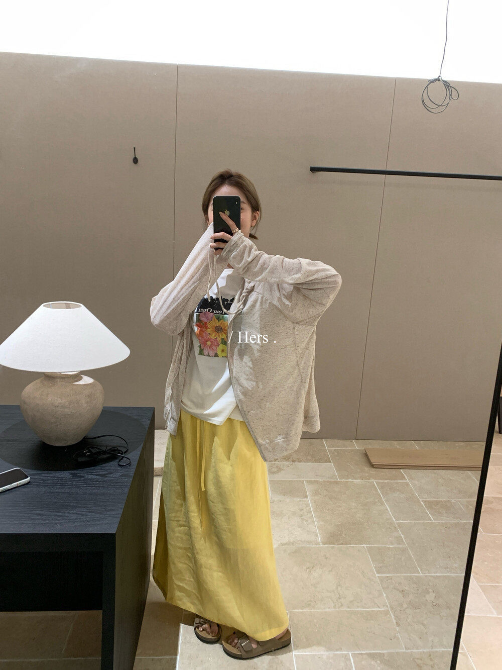 Áo thun nữ cổ tròn tay ngắn họa tiết hoa in vintage phong cách Hàn Quốc rộng thoải mái — Sữa vàng, màu xám, màu mơ chi tiết 23