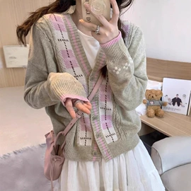 女式毛呢外套;女式针织衫;吊带背心