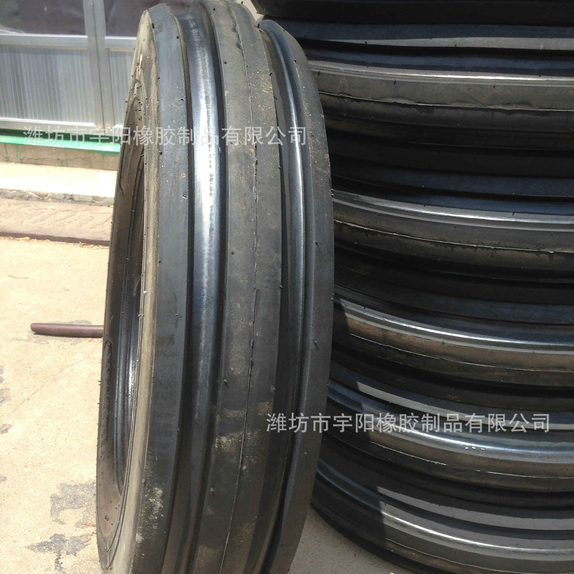 4.00-12 拖拉机导向轮轮胎 F2花纹 农业机械轮胎 400-12