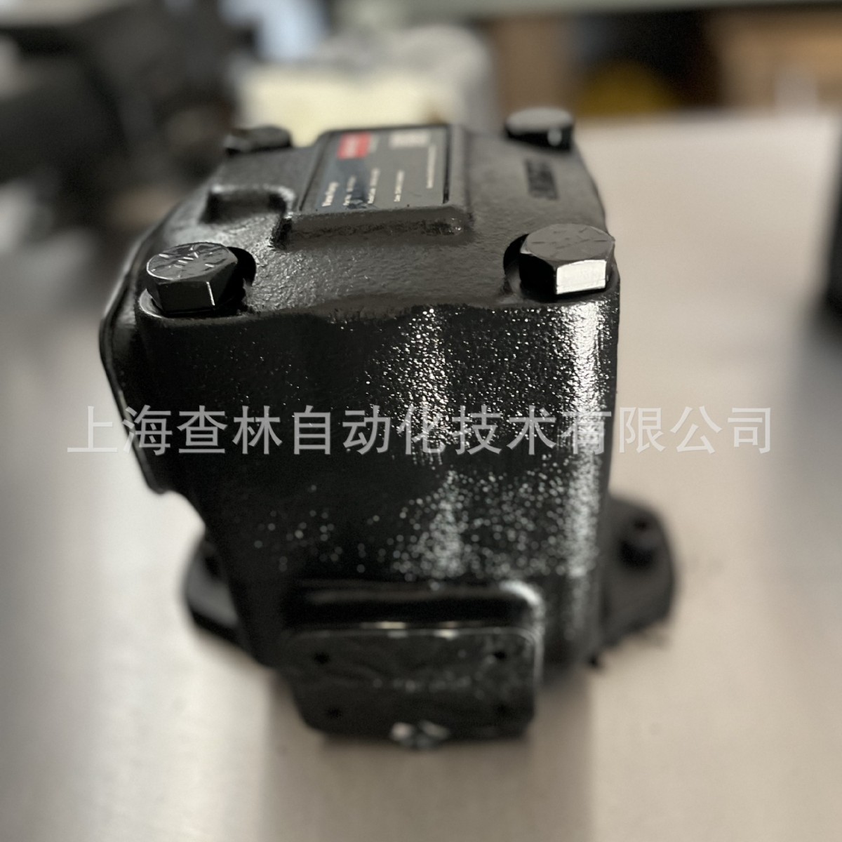 丹佛斯叶片泵	F3-35V30A-1C22R	现货	02-137136-3 原伊顿威格士