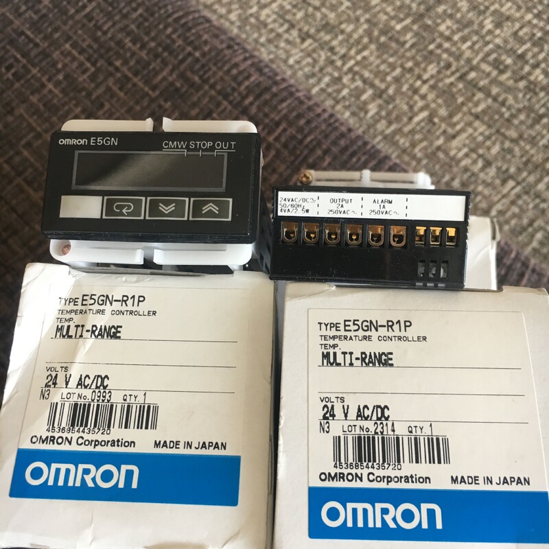 Temperature control meter E5GN-Q1TC/R1TC/R1T/Q1T/Q03P/R03P/Q03TC/R03TC/-FLK/R1P