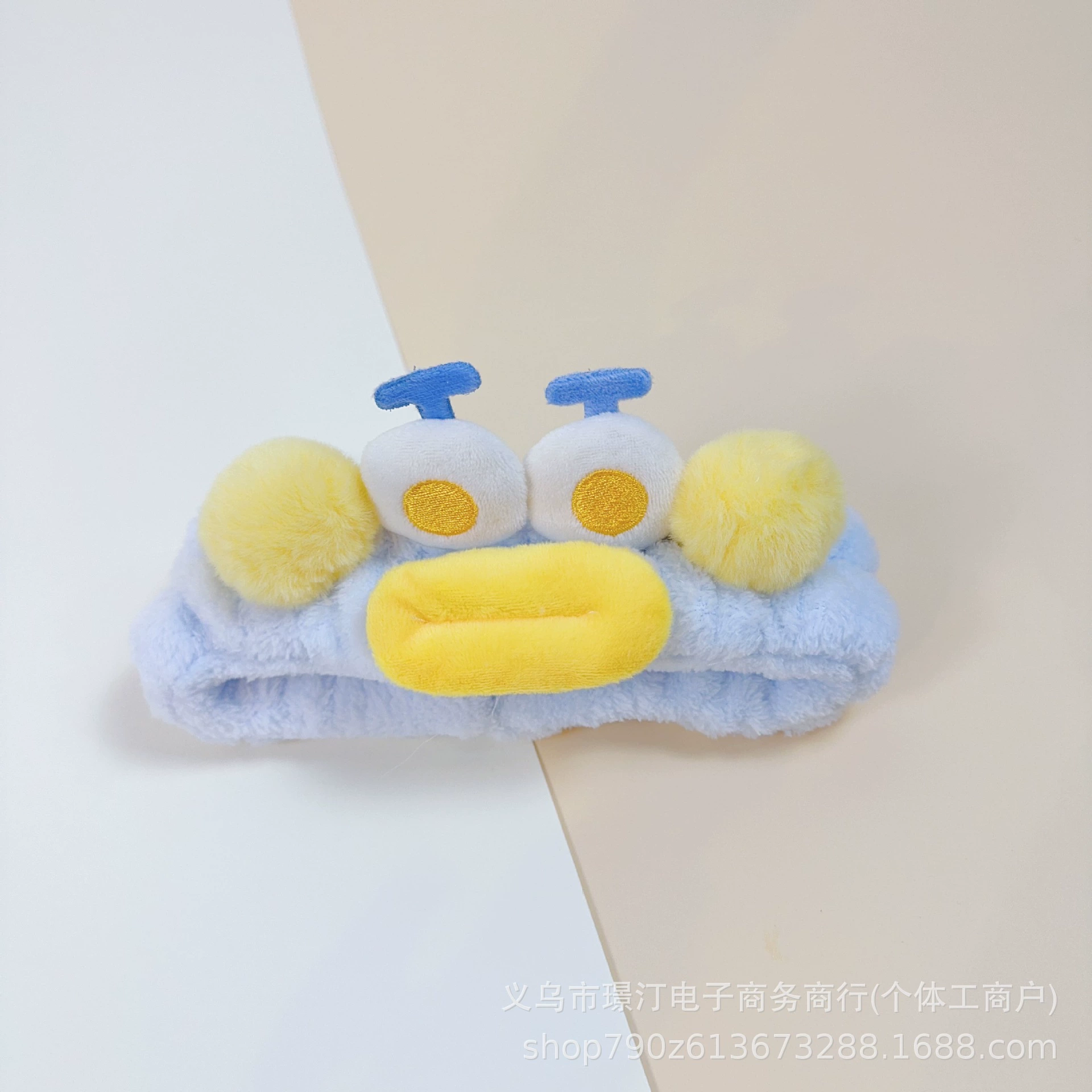 Creative cute headband for face washing, DIY
