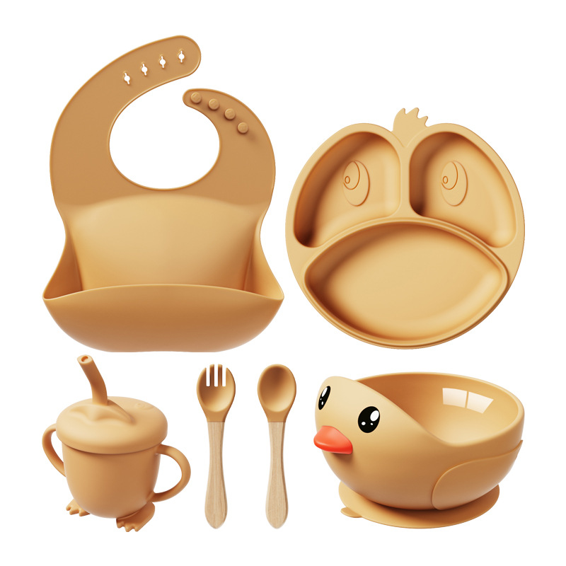 Ventas transfronterizas en caliente de silicona para niños cubiertos para bebés herramientas de cuenco de ventosas cuenco de comedor anti-caída productos para madres y bebés