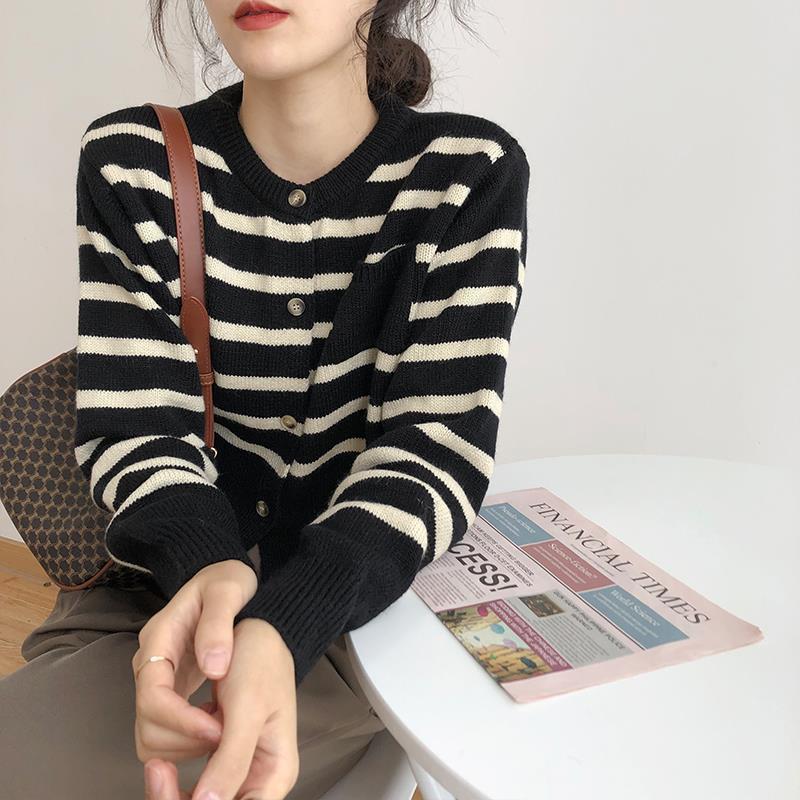 Striped Sweater Jacket Women's Cardigan Loose New Product 2025 New Lazy Style Spring & Fall Thickeneded Outer Knitted Knitwear