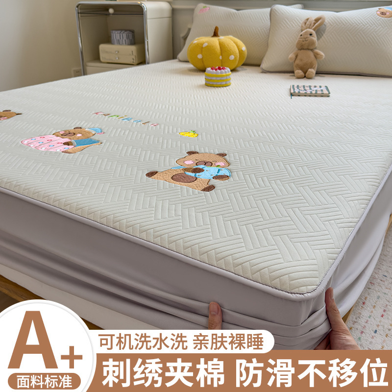 Camas Kasasa2025 nuevas cubiertas de cama universales de cuatro estaciones de una sola pieza Simmons cubierta protectora de colchón polvo cubierta de cama de algodón intercalado grueso