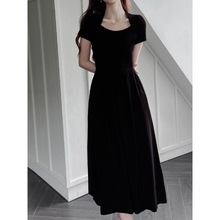 法式黑天鹅长裙纯欲风短袖设计感连衣裙子高级感收腰韩版