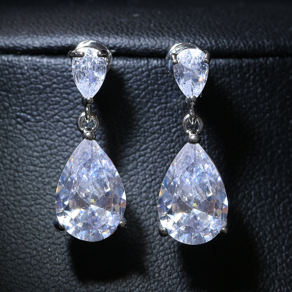 Fashionable retro classic earrings drop-shaped with zircon for bride