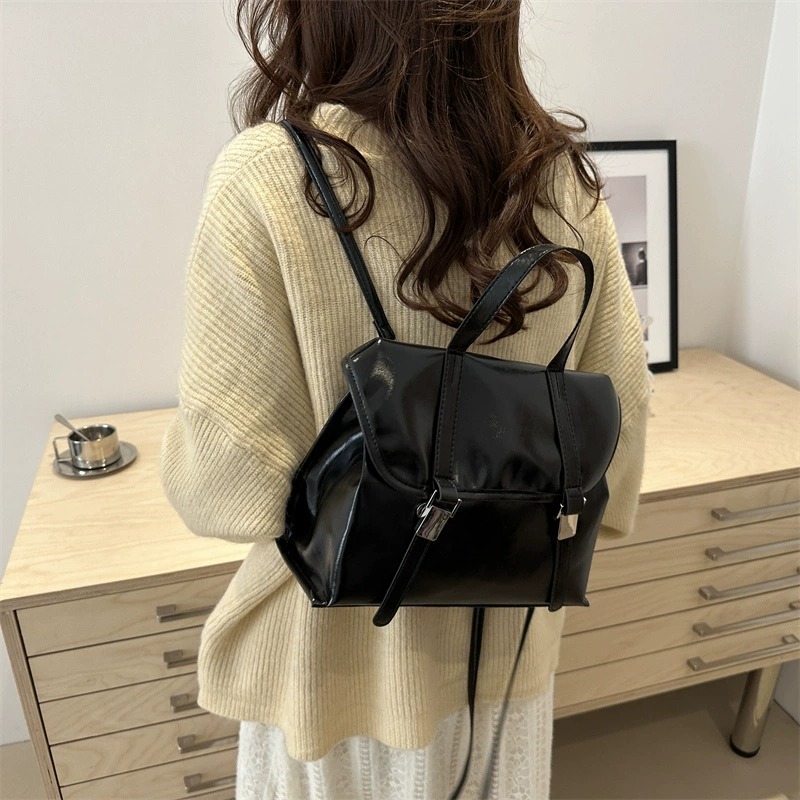 Capacious winter retro universal pendant for leisure, backpack, simple and elegant design