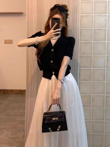 Summer New Ice Silk French Black Chanel Style Knitted Short Sleeve Open Cardigan Women's Top Slimming Waist V Neck T-Shirt Trendy
