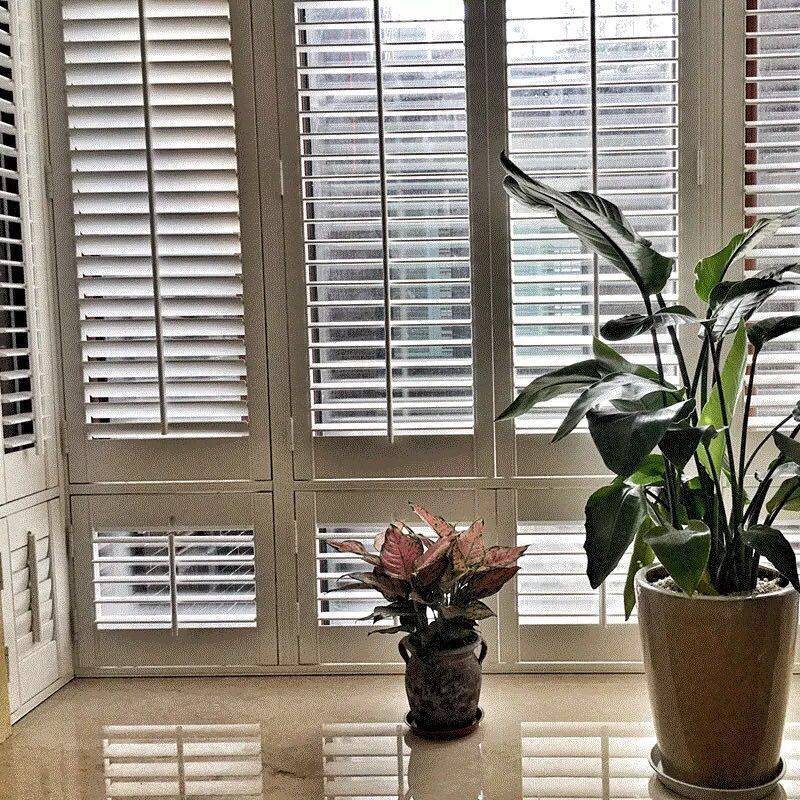 Solid Wood Louvered Doors and Windows, Movable Louvered Doors, Living Room, Balcony, Partition Door, Wooden Ventilation Window Solid Wood Louvered Doors and Windows, Movable Louvered Doors, Living Room, Balcony, Partition Door, Wooden Ventilation Window