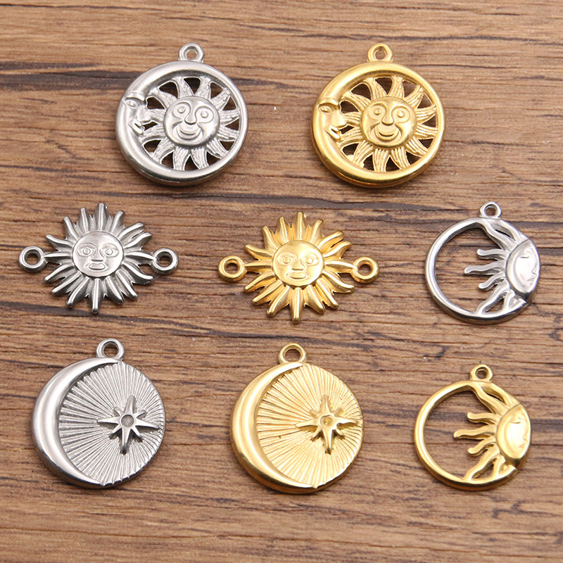 4 Stainless Steel Vacuum Electroplating Natural Charm Round Cut Out Sun Pendant Connectors DIY Jewelry Accessories 4 Stainless Steel Vacuum Electroplating Natural Charm Round Cut Out Sun Pendant Connectors DIY Jewelry Accessories
