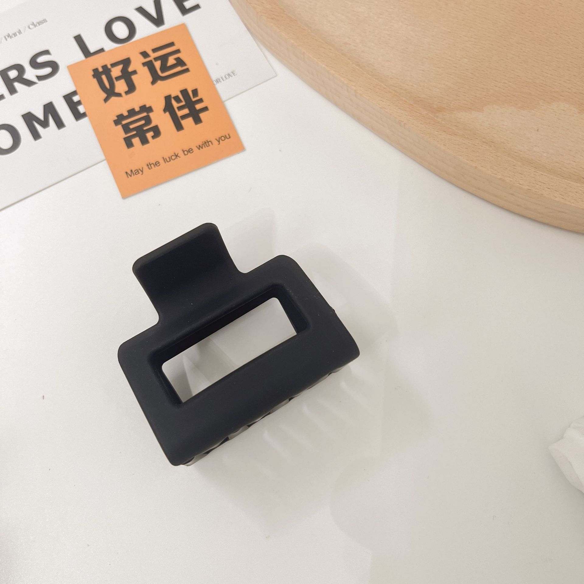 Pinza tipo tiburón extra grande de 13 cm, elegante y resistente