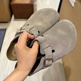 女式皮靴;女式雪地靴;高跟凉鞋