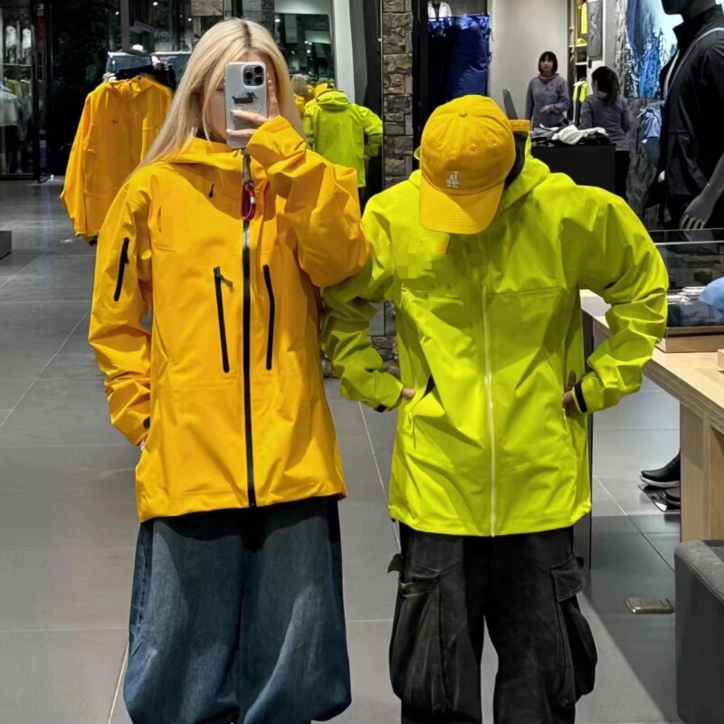 The same style of bird home jacket 7 generation outdoor hiking leisure hard shell windproof waterproof men's and women's fashion jacket coat