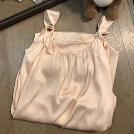 高级感冰丝吊带睡裙夏天女款2025新款带胸垫长款睡衣裙家居服夏季