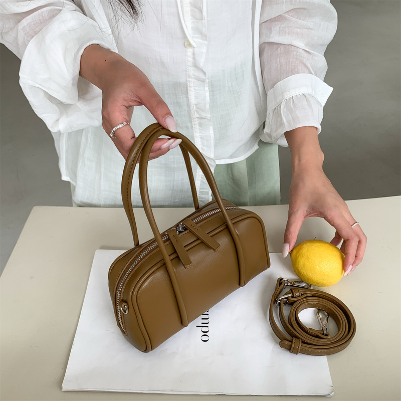2026 New Style Portable Bowling Bag, Niche Fashion Small Square Bag, Versatile and Stylish Pu Leather Shoulder Crossbody Bag for Women 2026 New Style Portable Bowling Bag, Niche Fashion Small Square Bag, Versatile and Stylish Pu Leather Shoulder Crossbody Bag for Women